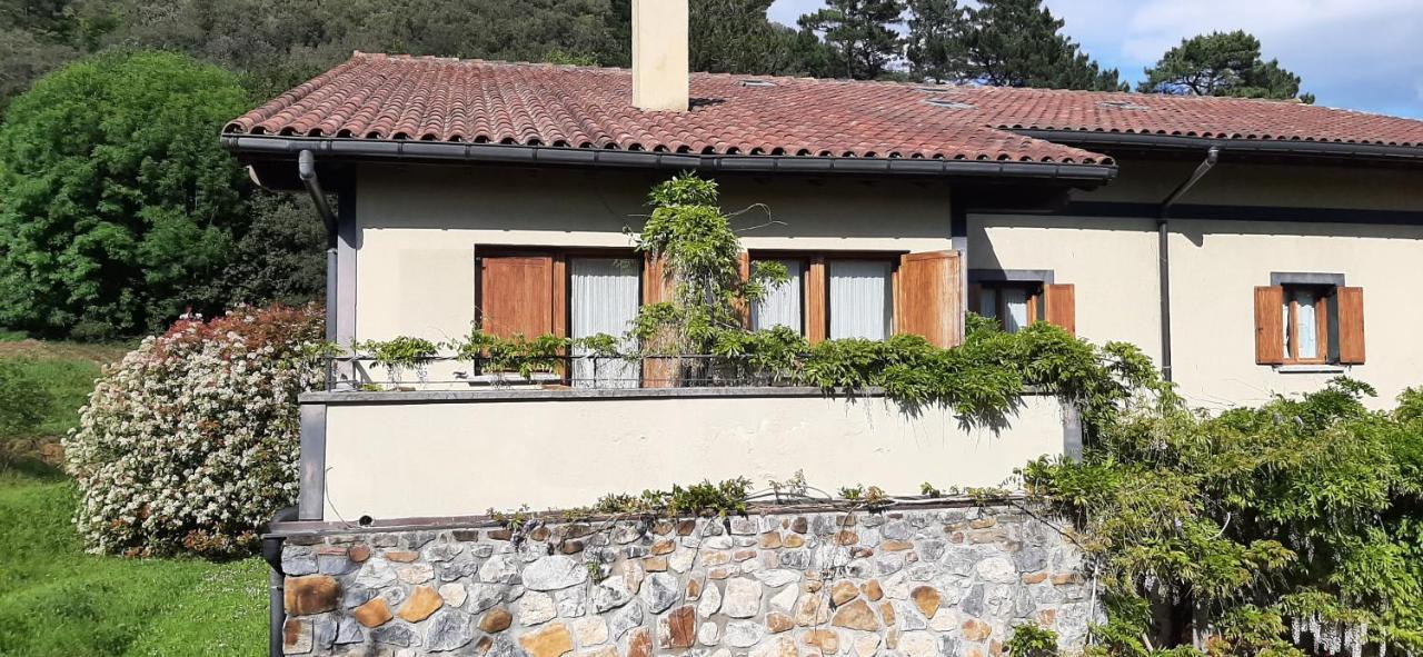EcoHotel Rural Angiz Busturia Exterior foto